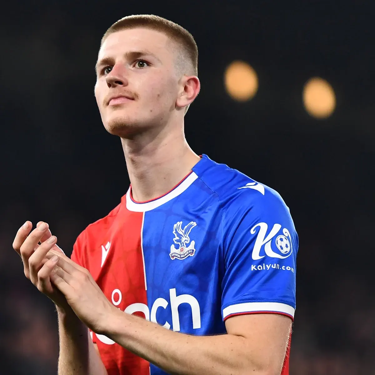 อดัม วอร์ตัน ค็อบบี้ เมนู แมนยู กองกลาง ซัมเมอร์ 2026