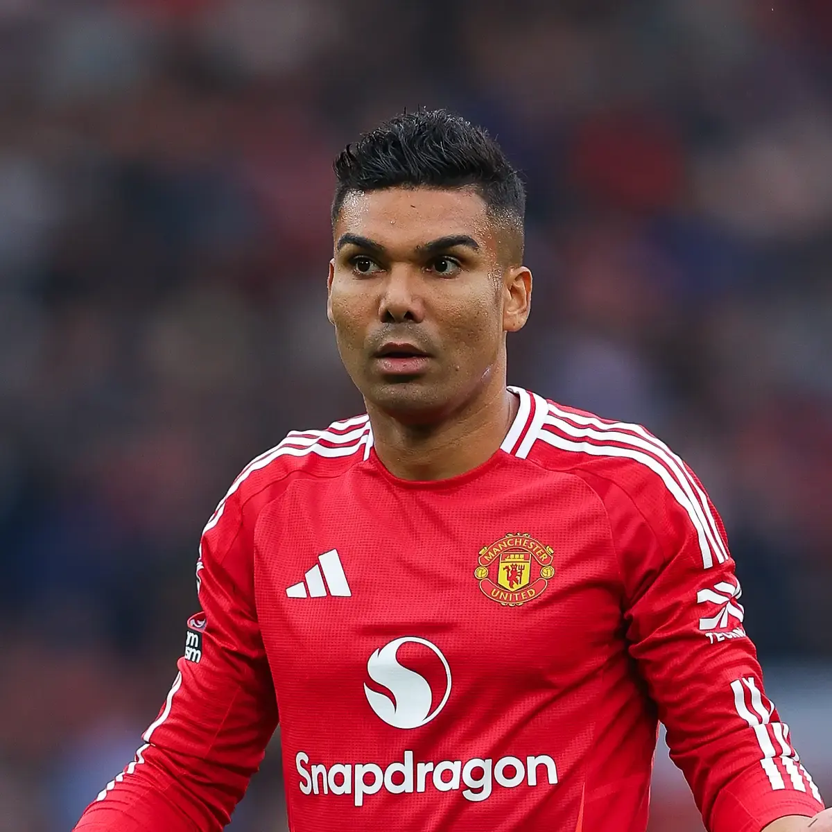 คาเซมิโร่ ยืนกลาง Old Trafford อำลาแฟนบอล Manchester United 2026